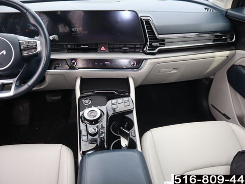 Used 2023 Kia Sportage EX image 15