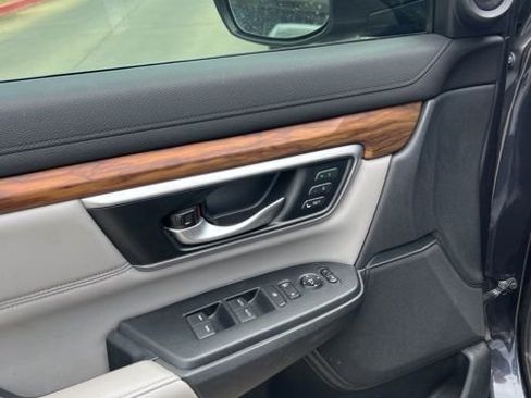 Used 2017 Honda CR-V EX-L image 13