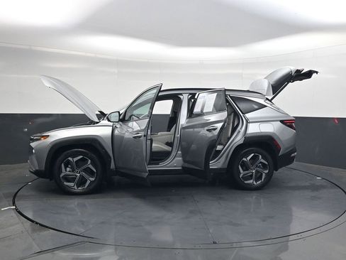 Used 2024 Hyundai Tucson Limited image 35