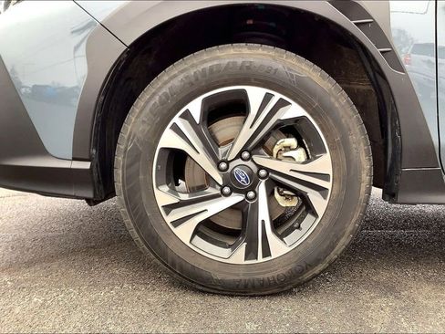 Used 2024 Subaru Crosstrek 2.0i Premium image 10