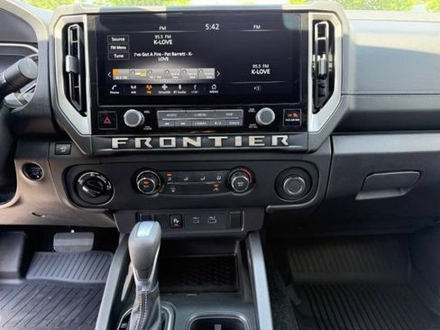 New 2026 Nissan Frontier SV w/ Tow Package AWD/4WD image 21