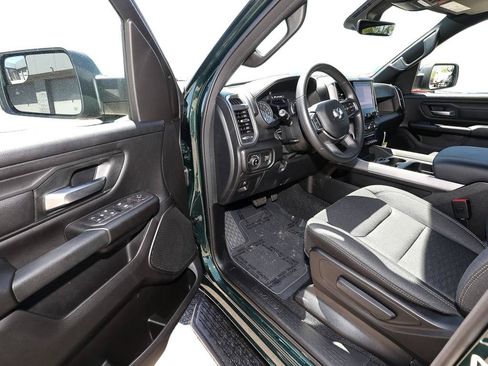 New 2026 RAM 1500 Express AWD/4WD image 12
