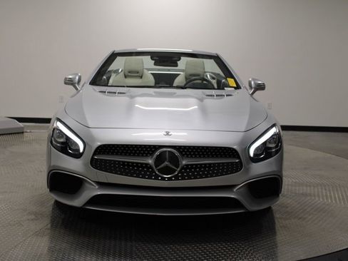 Certified 2020 Mercedes-Benz SL 550 image 9
