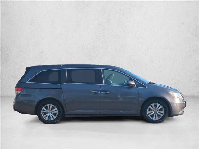 Used 2016 Honda Odyssey SE image 4