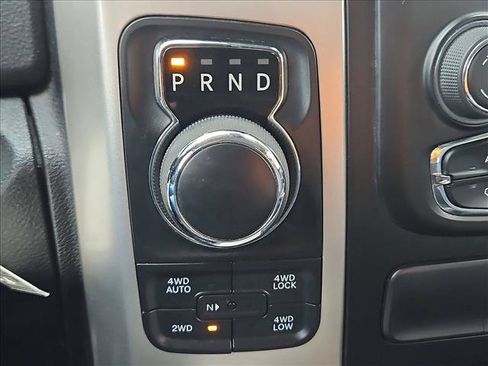 Used 2018 RAM 1500 Big Horn AWD/4WD image 12