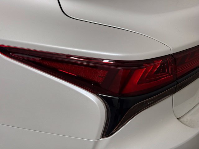 Used 2021 Lexus LS 500 RWD image 15