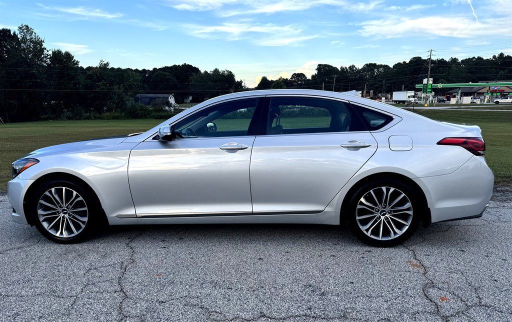 Used 2017 Genesis G80 3.8 RWD image 8