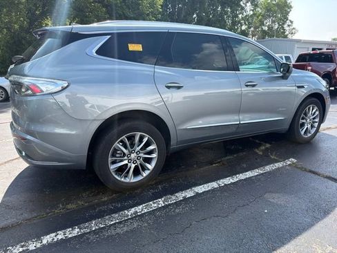 Used 2024 Buick Enclave Avenir w/ Avenir Technology Package FWD image 3