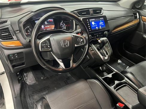 Used 2018 Honda CR-V Touring image 16