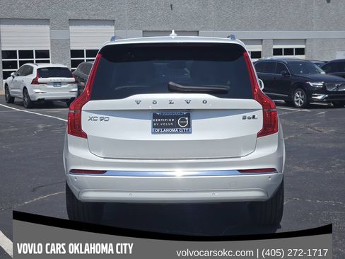 Certified 2023 Volvo XC90 B6 Ultimate w/ Protection Package Premier AWD/4WD image 6