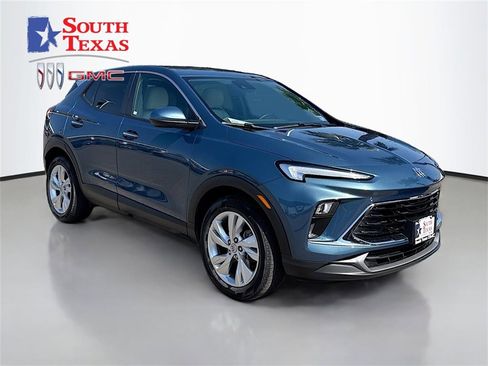 Used 2024 Buick Encore GX Preferred w/ Comfort Package image 1