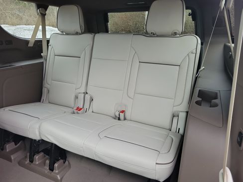 New 2026 GMC Yukon XL Denali AWD/4WD image 30