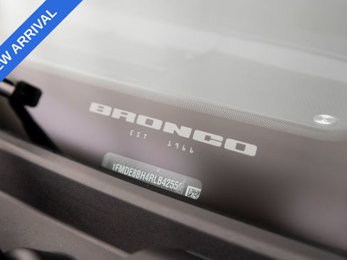 Used 2024 Ford Bronco Outer Banks AWD/4WD image 34