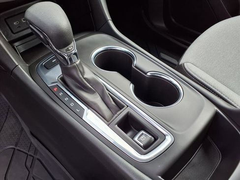 Certified 2023 Chevrolet Equinox LS w/ LPO, Floor Liner Package image 15