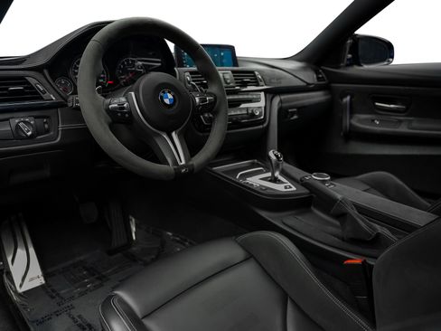 Used 2020 BMW M4 CS w/ Executive Package RWD image 44