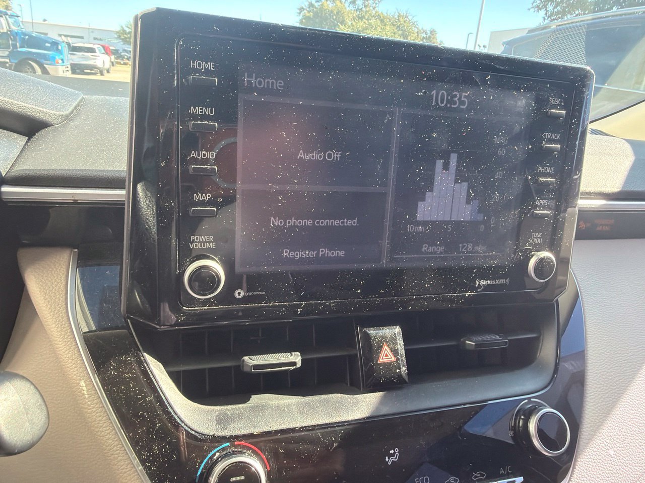 Used 2022 Toyota Corolla LE FWD image 10