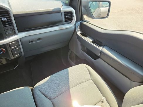 Used 2022 Ford F150 XLT w/ Trailer Tow Package image 17