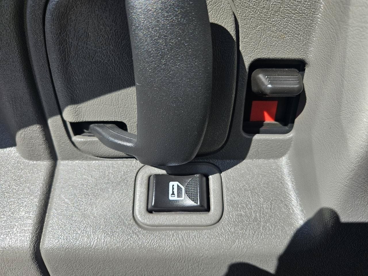 Used 2019 Chevrolet Express 3500 LS RWD image 13