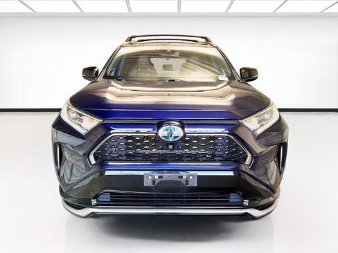 Used 2021 Toyota RAV4 XSE w/ Premium Package AWD/4WD image 2