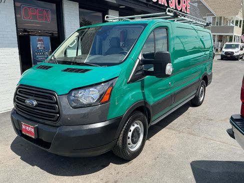 Used 2019 Ford Transit 150 130 Low Roof RWD image 2