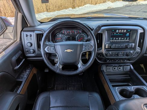 Used 2016 Chevrolet Silverado 1500 LTZ image 24