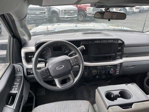 Used 2024 Ford F250 XLT image 31