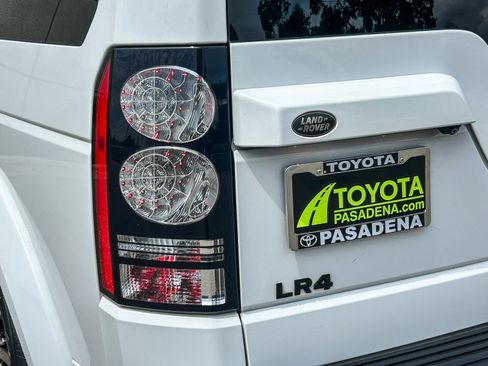 Used 2016 Land Rover LR4 HSE image 9