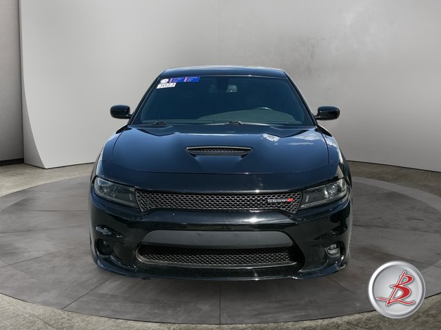 Used 2022 Dodge Charger R/T RWD image 2