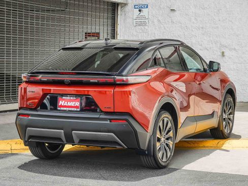 New 2026 Toyota C-HR AWD/4WD image 7