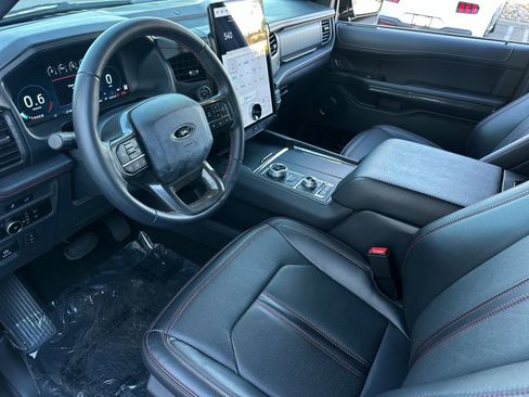 New 2024 Ford Expedition Limited image 9
