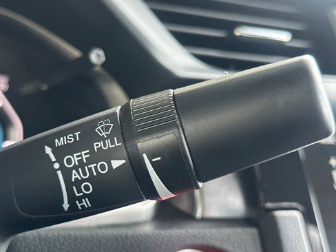 Used 2017 Honda Civic Touring image 33