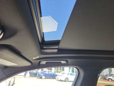 Used 2022 BMW X5 M50i w/ Executive Package image 18