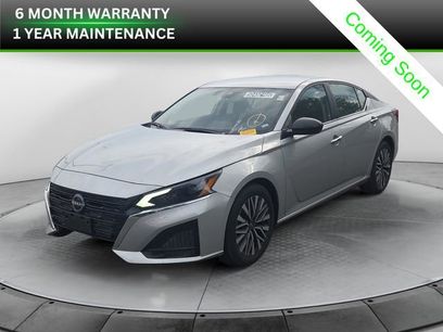 Used 2024 Nissan Altima 2.5 SV