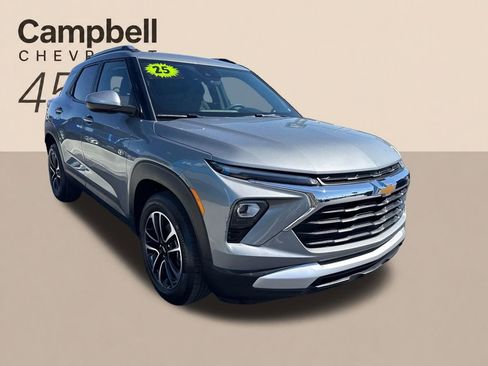 Used 2025 Chevrolet TrailBlazer LT FWD image 8