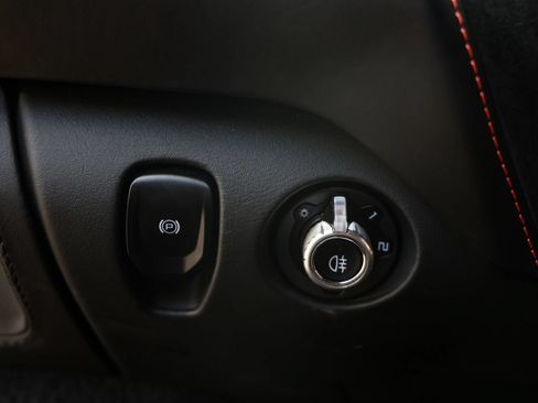 Used 2020 McLaren 720S Spider RWD image 38