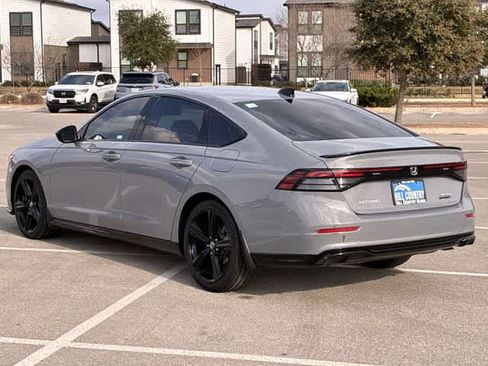 Used 2024 Honda Accord Sport image 4