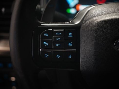 Used 2023 Ford F150 Raptor AWD/4WD image 17