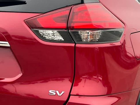 Used 2017 Nissan Rogue SV FWD image 26