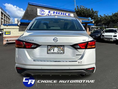 Used 2022 Nissan Altima 2.0 SR FWD image 7