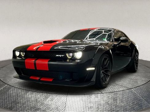 Used 2019 Dodge Challenger R/T Scat Pack image 4