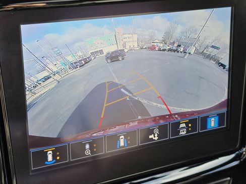 Used 2022 Chevrolet Traverse High Country image 5