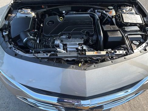 Used 2022 Chevrolet Malibu LS w/ Driver Confidence Package II FWD image 24