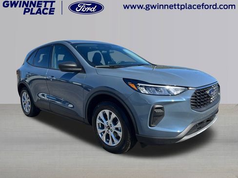 New 2026 Ford Escape Active image 3