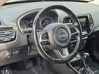 Used 2019 Jeep Compass Limited FWD video 2