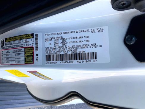 Certified 2020 Toyota Tacoma SR image 29