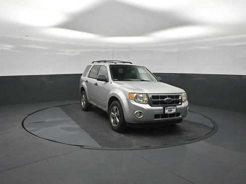Used 2009 Ford Escape XLT AWD/4WD image 38