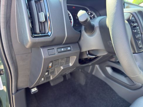 New 2026 Nissan Frontier SV AWD/4WD image 14