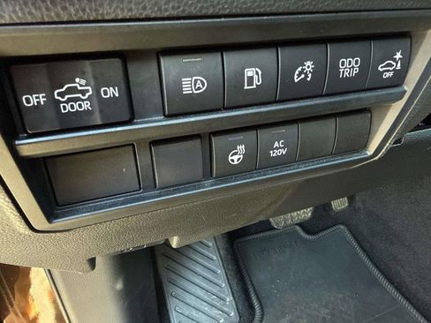 Used 2022 Toyota Tundra 1794 Edition image 22