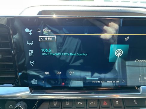 Used 2024 Chevrolet Silverado 2500 High Country w/ High Country Premium Package image 33