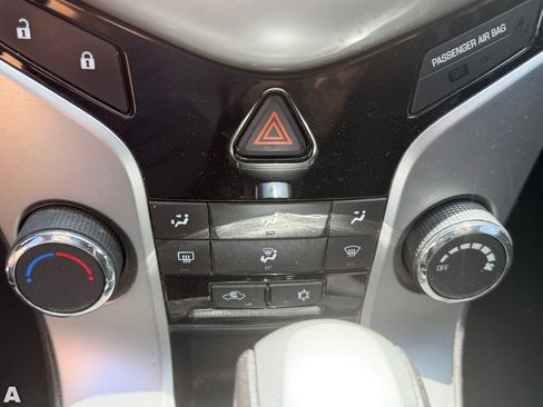 Used 2014 Chevrolet Cruze LT w/ RS Package FWD image 12
